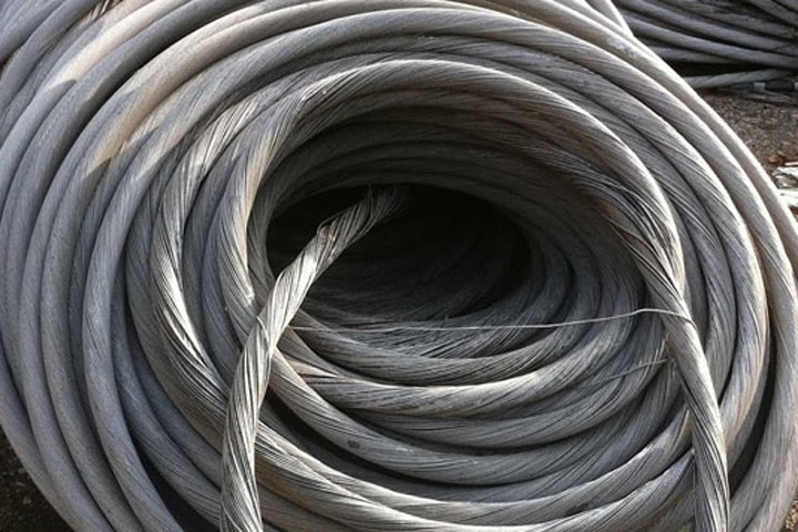 Укравший 100 км кабеля и сдавший в металлолом шифровальную аппаратуру полковник из Бурятии получил условный срок