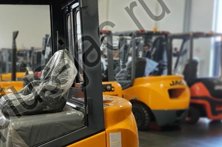 Дизельные вилочные погрузчики незаменимы на любом складе и не только Дизельные вилочные погрузчики незаменимы на любом складе и не только