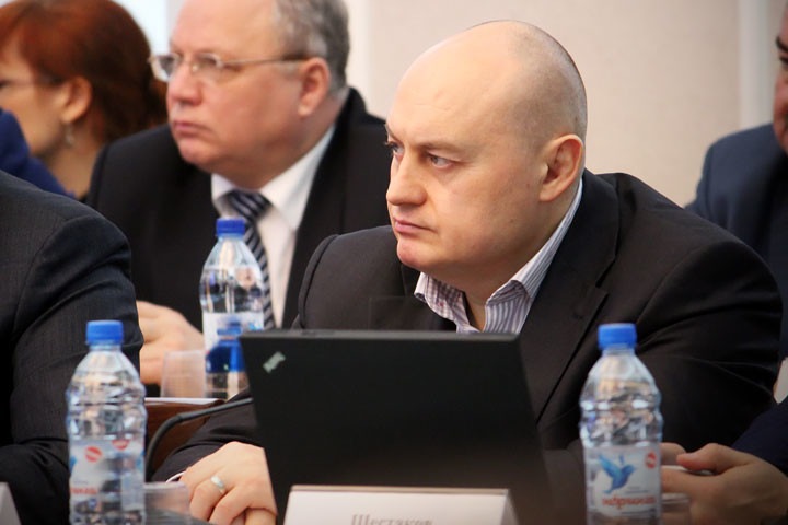 Экс-торговец алкоголем возглавит новосибирский список Партии пенсионеров на выборах в Госдуму Экс-торговец алкоголем возглавит новосибирский список Партии пенсионеров на выборах в Госдуму