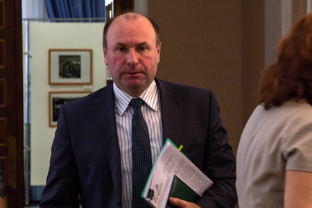 Анатолий Локоть уволил «главного по транспорту» с 1 октября Анатолий Локоть уволил «главного по транспорту» с 1 октября