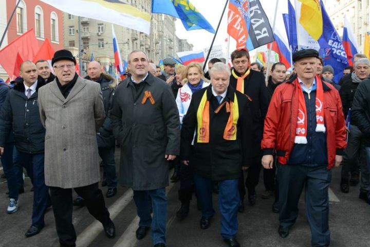 Внести раскол в монолит системных партий. Смысл «умного голосования» и бедная Россия Внести раскол в монолит системных партий. Смысл «умного голосования» и бедная Россия