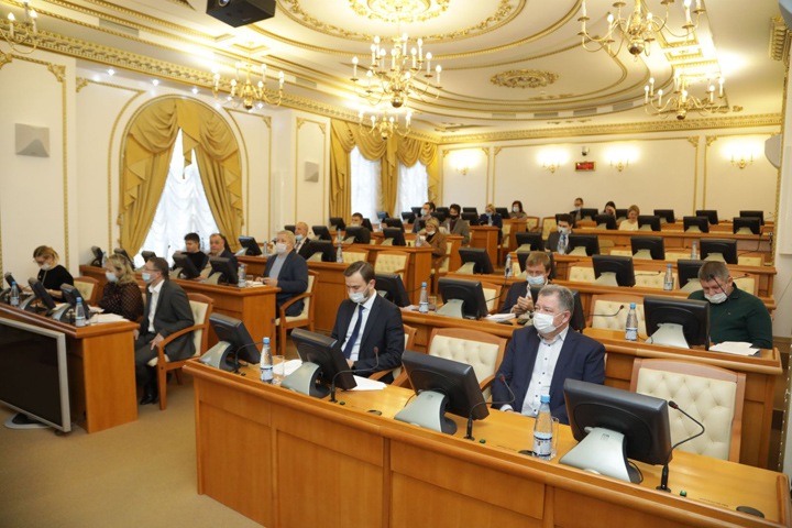 Госдума приняла бюджет с учетом социальных инициатив «ЕР» Госдума приняла бюджет с учетом социальных инициатив «ЕР»