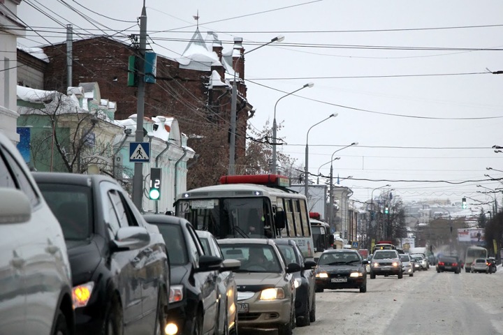 Власти сократят расходы бюджета Томска из-за кризиса Власти сократят расходы бюджета Томска из-за кризиса