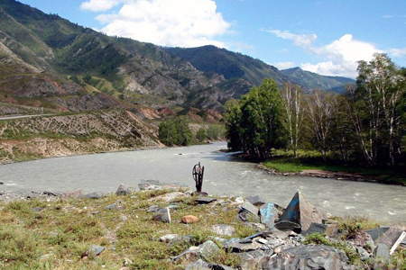 Бердников договорился с «Норд Гидро» о строительстве двух малых ГЭС на Алтае 