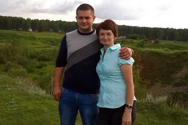 «Да вы его прячете»: СК почти год не может найти пропавшего главврача новосибирской больницы