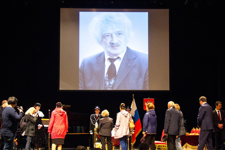 «Как же он любил жизнь» «Как же он любил жизнь»