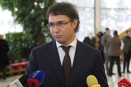 Дмитрий Асанцев: «Важно сохранить единство и быть ответственными за исполнение всех взятых на себя перед новосибирцами обязательств» Дмитрий Асанцев: «Важно сохранить единство и быть ответственными за исполнение всех взятых на себя перед новосибирцами обязательств»