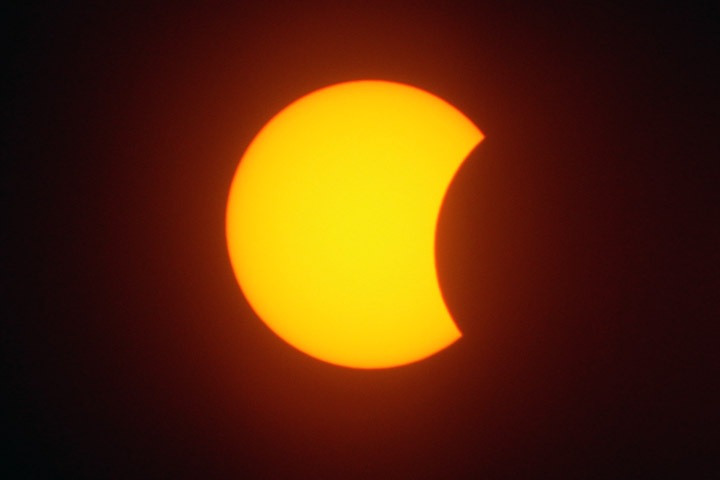 Жители Сибири увидят затмение 21 июня. Луна закроет шестую часть Солнца