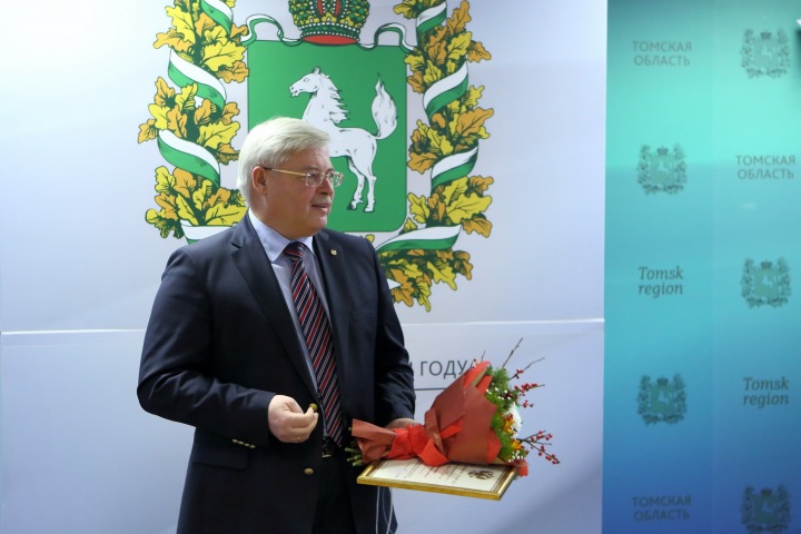 Томский губернатор решился идти на второй срок Томский губернатор решился идти на второй срок