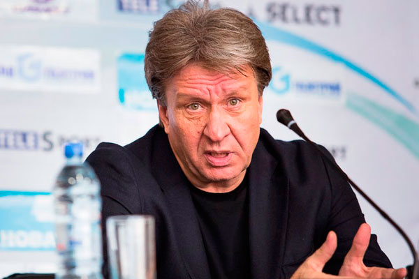 Тренер ФК «Сибирь» наказан за мат в адрес судьи