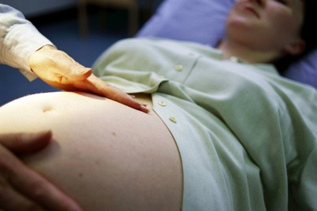 Абаканские врачи отказали роженице в помощи из-за отсутствия мест в роддоме: ребенок умер в утробе Абаканские врачи отказали роженице в помощи из-за отсутствия мест в роддоме: ребенок умер в утробе