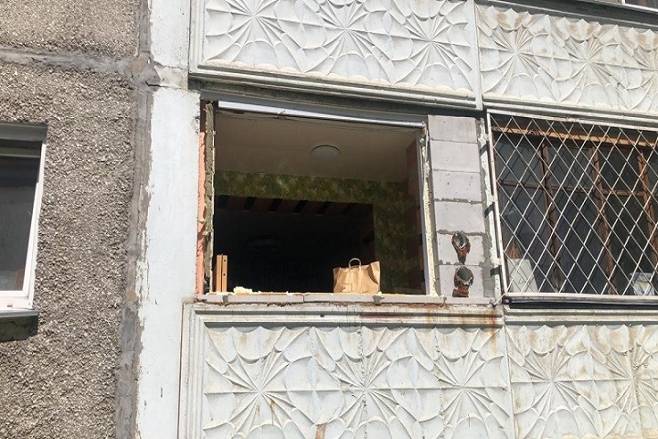 Двое человек пострадали при взрыве газового баллона в Новосибирске