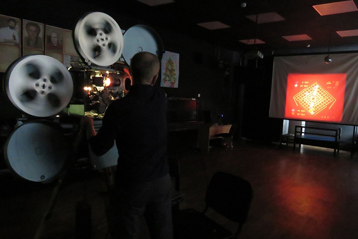 Новосибирское правительство объяснило выселение детской киностудии ради Минобороны «призывными мероприятиями» Новосибирское правительство объяснило выселение детской киностудии ради Минобороны «призывными мероприятиями»