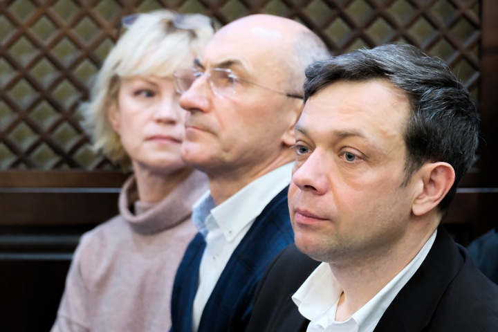 «Собственник задолжал, а власти виноваты». Как замгубернатора успокаивал шахтеров «Разреза Инского»