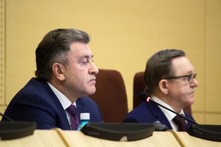 Шимкив посоветовал смотреть в будущее уверенно