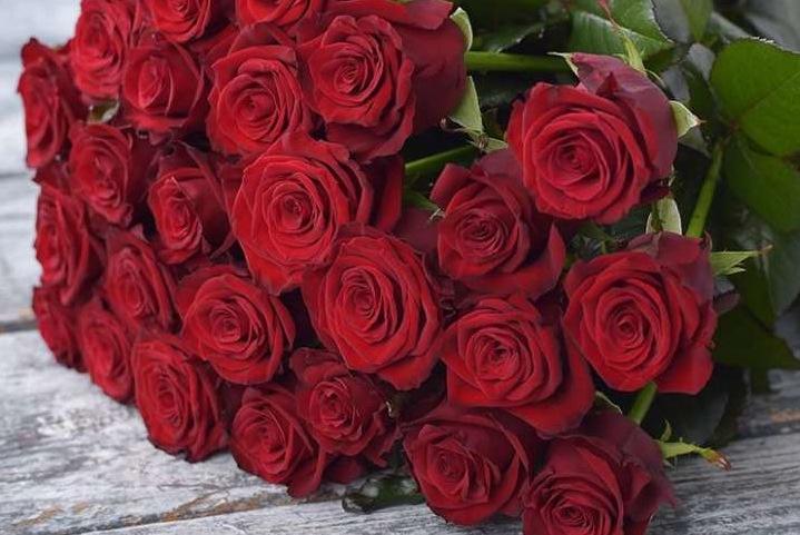Как правильно выбрать букет из роз? Внимание на нюансы