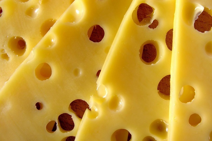 Ученые из Сибири разработали импортозамещающие ферменты для сыроделия Ученые из Сибири разработали импортозамещающие ферменты для сыроделия