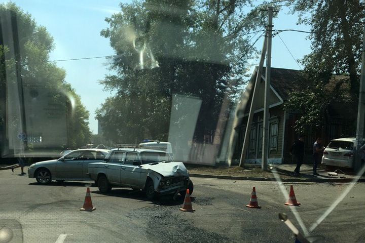 Авария со стрельбой произошла в Иркутске