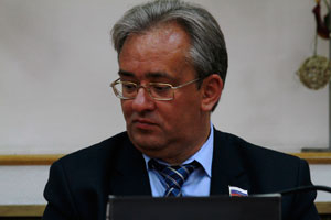 Future Continuous: Алексей Мазур об отсутствии разницы между парламентской и президентской республиками