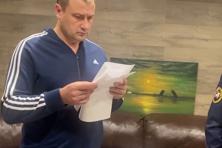 Одного из мэров в Иркутской области обвинили в контрабанде леса в Китай почти на 150 млн Одного из мэров в Иркутской области обвинили в контрабанде леса в Китай почти на 150 млн