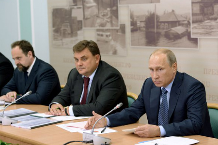 Алтайские власти затягивают подачу заявки на жилье пострадавшим от паводка Алтайские власти затягивают подачу заявки на жилье пострадавшим от паводка