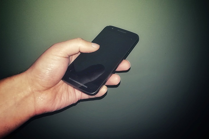 Судимый клиент «комиссионки» в Красноярске отобрал у продавца телефон и сдал его в соседний ломбард Судимый клиент «комиссионки» в Красноярске отобрал у продавца телефон и сдал его в соседний ломбард