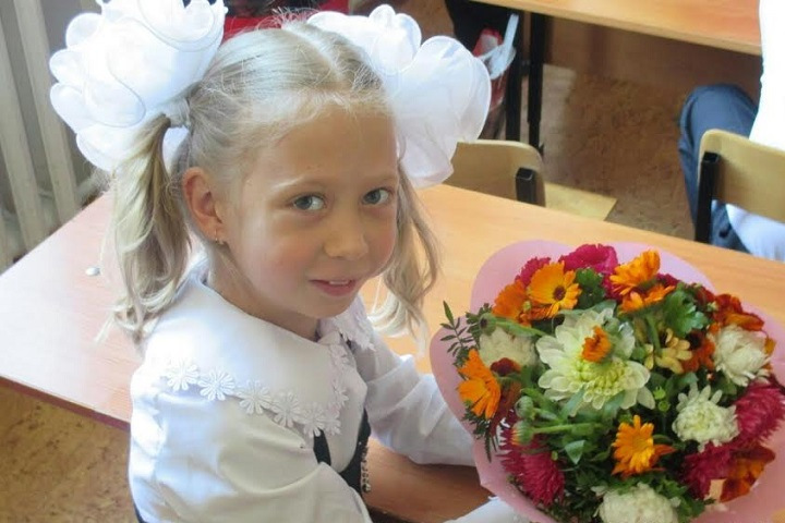 Маленькой сибирячке нужно дорогое лекарство, чтобы вырасти