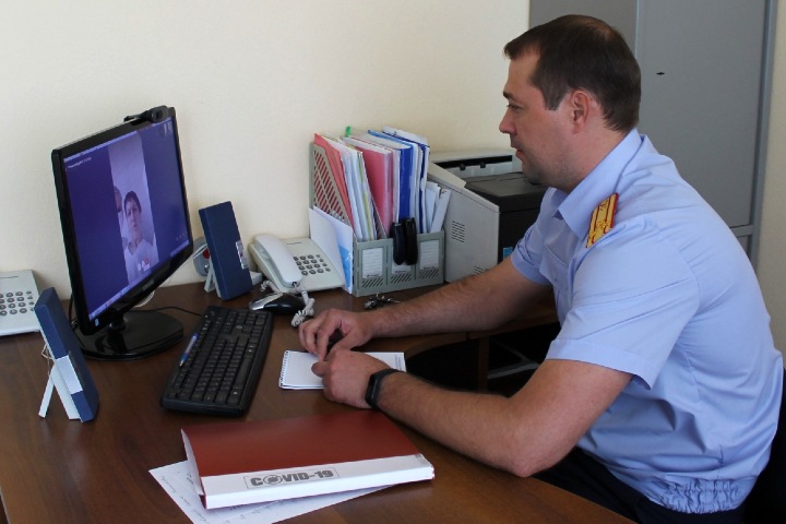 Алтайские медики не получили обещанные Путиным выплаты Алтайские медики не получили обещанные Путиным выплаты