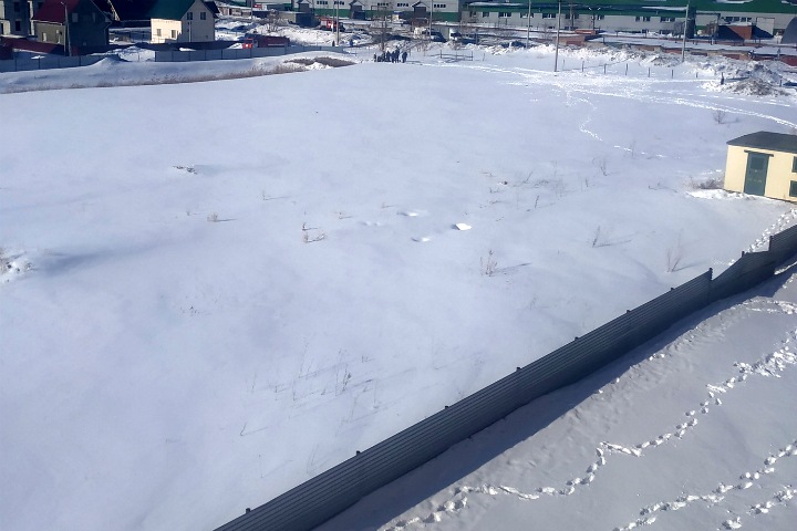 Дети провалились в котлован на брошенной стройке в Оби Дети провалились в котлован на брошенной стройке в Оби