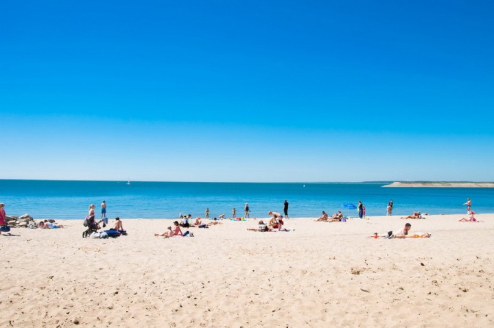 Новосибирцам запретили купаться в Обском водохранилище из-за дождей Новосибирцам запретили купаться в Обском водохранилище из-за дождей