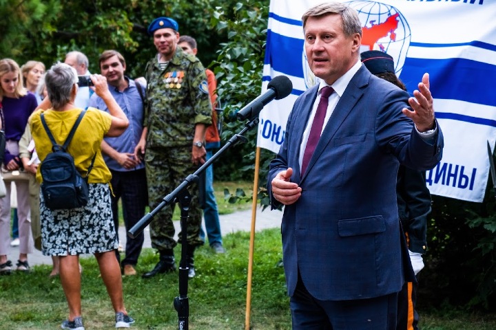 Мэр Новосибирска поведет КПРФ в заксобрание