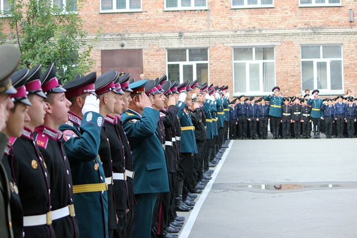 Общественник заявил об угрозах со стороны Сибирского кадетского корпуса