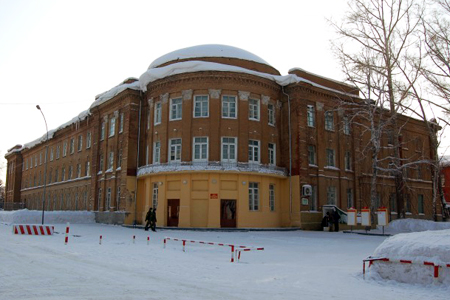 Новосибирский губернатор одобрил центр современного искусства в Доме офицеров Новосибирский губернатор одобрил центр современного искусства в Доме офицеров