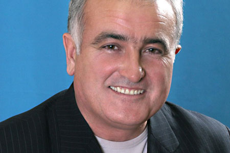 Глава Калининского района Новосибирска ушел в отставку из-за «высоких требований» мэрии Глава Калининского района Новосибирска ушел в отставку из-за «высоких требований» мэрии