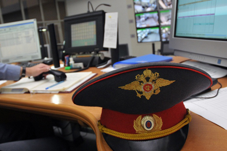 Новосибирский полицейский вымогал 2,5 млн рублей за прекращение уголовного дела Новосибирский полицейский вымогал 2,5 млн рублей за прекращение уголовного дела