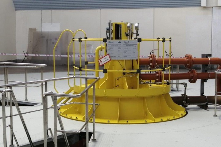 Гидрогенератор завода ЭЛСИБ запущен на Майнской ГЭС