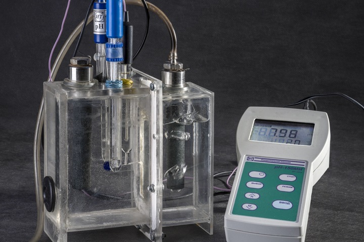 Сибирские ученые предложили получать электричество из сточных вод