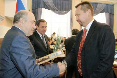 Новосибирские власти отдали 110 га сельхозугодий фирме главы федерации тхэквондо для добычи песка Новосибирские власти отдали 110 га сельхозугодий фирме главы федерации тхэквондо для добычи песка