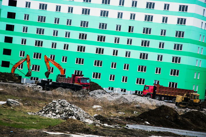 Объем строительства в Новосибирской области упал почти на 30%