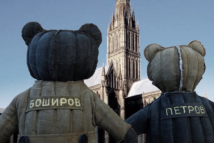 Красноярский художник предложил Британии ватных Боширова и Петрова Красноярский художник предложил Британии ватных Боширова и Петрова