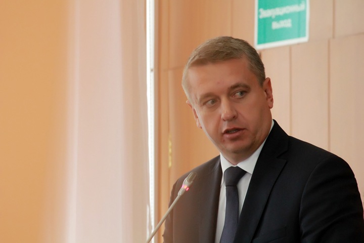 Новый свадебный генерал: как министр Яковлев и депутат Гришунин намерены управлять Новосибирским районом