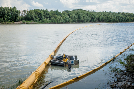 «Транссибнефть» провела учебно-тренировочные занятия на реке Омь