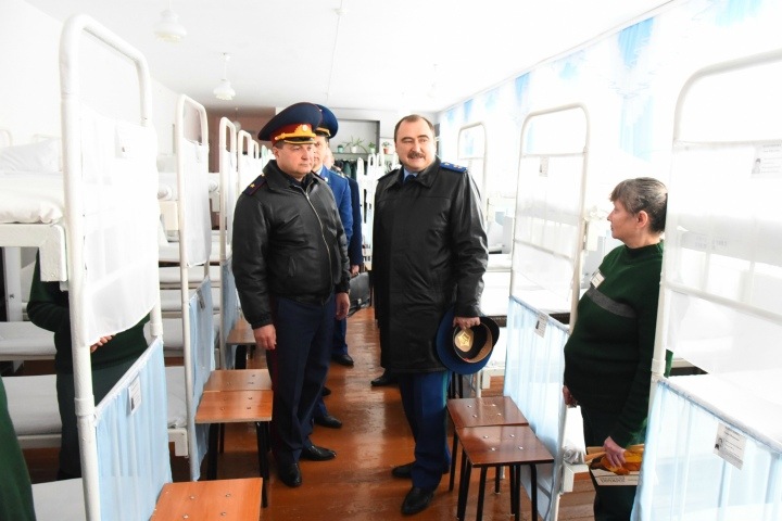 Новосибирская прокуратура: женщин в колонии №9 не лечат от ВИЧ и туберкулеза Новосибирская прокуратура: женщин в колонии №9 не лечат от ВИЧ и туберкулеза