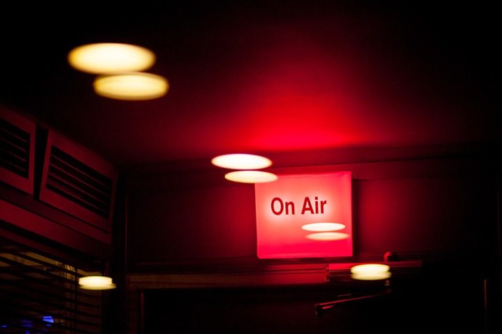 Радио «Серебряный дождь» начинает круглосуточное вещание в Новосибирске Радио «Серебряный дождь» начинает круглосуточное вещание в Новосибирске