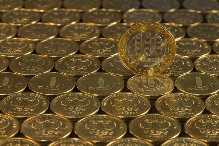 Красноярцы и новосибирцы внесли в финансовую пирамиду свыше 400 млн рублей. Им обещали доход до 34% годовых