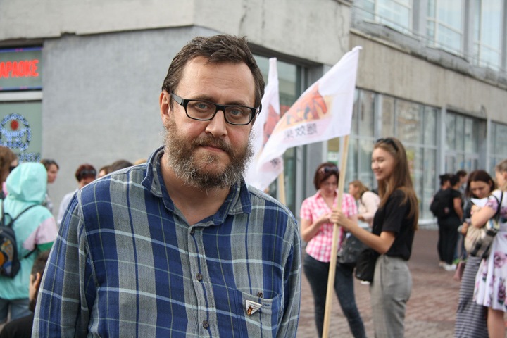 Режиссер Всеволод Лисовский: «Мне лень брать автоматы и идти ради спектакля грабить банк. Легче получить там грант»