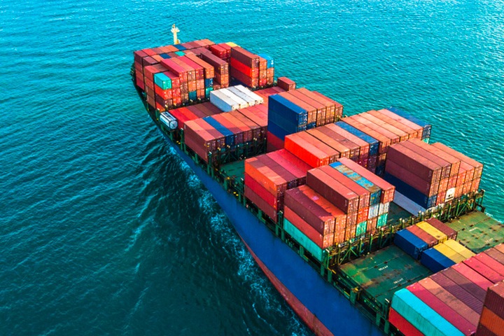 Морские грузоперевозки