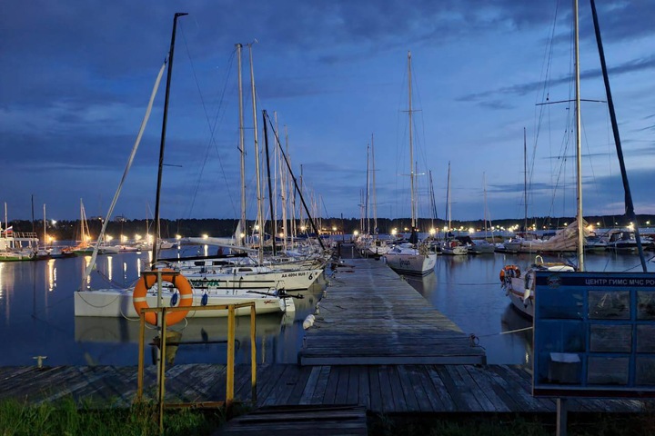 Уголовное дело завели после крушения яхты на Новосибирском водохранилище