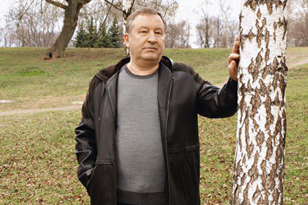 Первым соперником Александра Карлина стал кандидат от «Зеленых» Первым соперником Александра Карлина стал кандидат от «Зеленых»