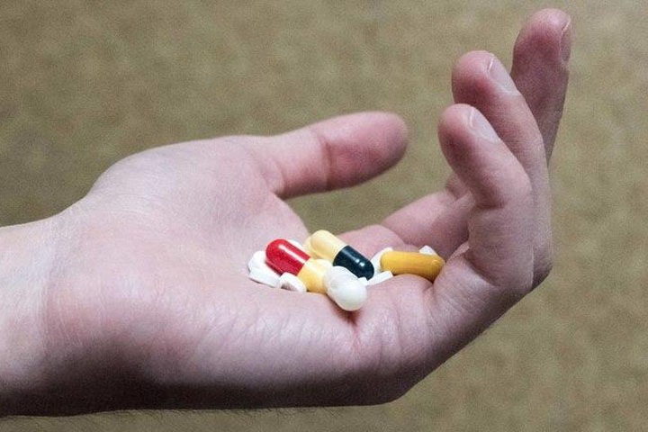 Московская компания списала задержку препарата для новосибирцев с ВИЧ на пандемию